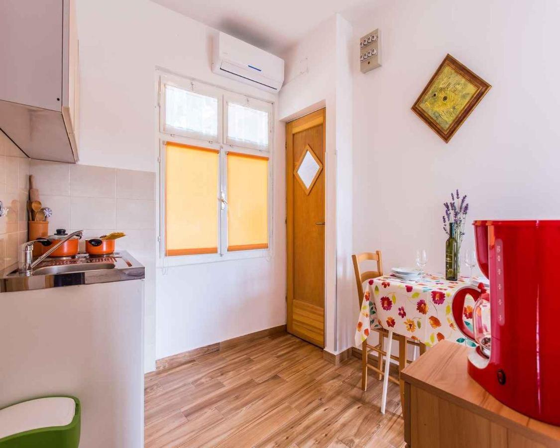 Apartment In Vrbnik/Insel Krk 36873 Экстерьер фото