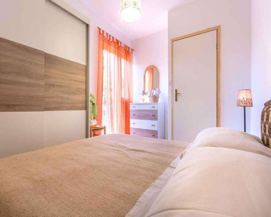 Apartment In Vrbnik/Insel Krk 36873 Экстерьер фото