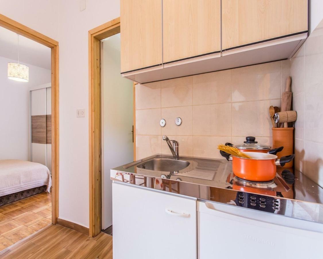 Apartment In Vrbnik/Insel Krk 36873 Экстерьер фото